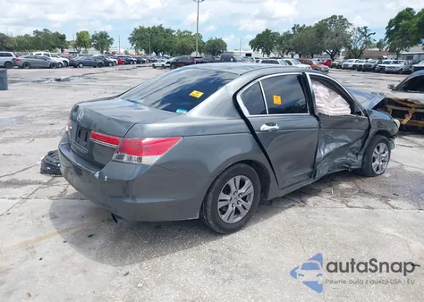 2011 Honda Accord 2.4 Lx-P z USA, uszkodzony, nr VIN 1HGCP2F46BA041522